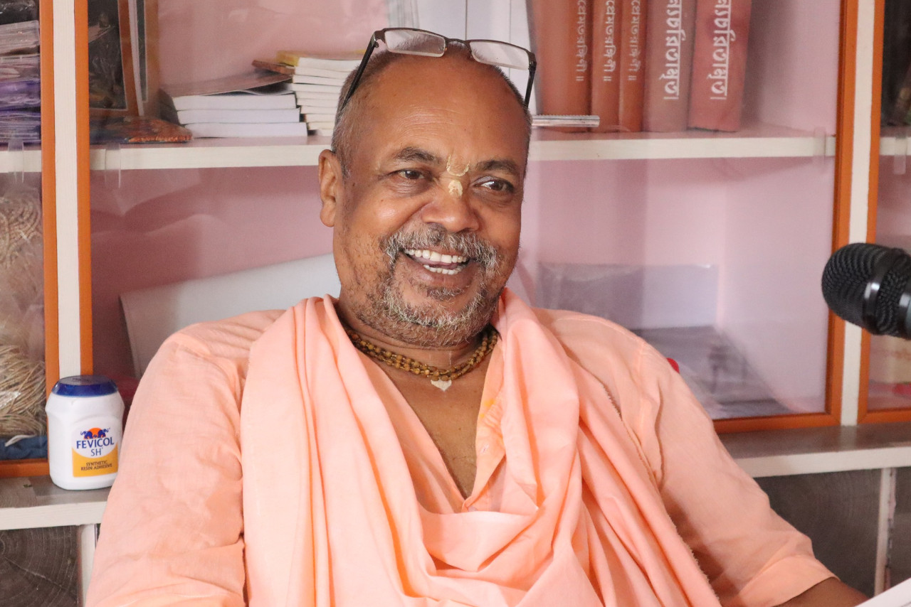 Vessels of Divine Love